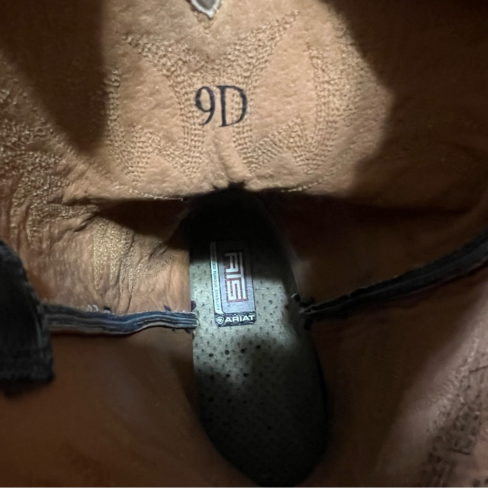 Ariat Boots Men’s 9D - Picture 6 of 7